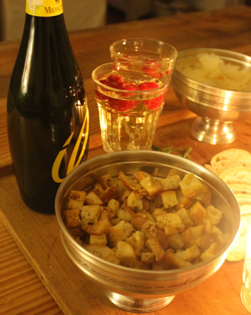 The home made croutons stand on their own as a savory offering and provide a counterpoint to the sweet Prosecco.